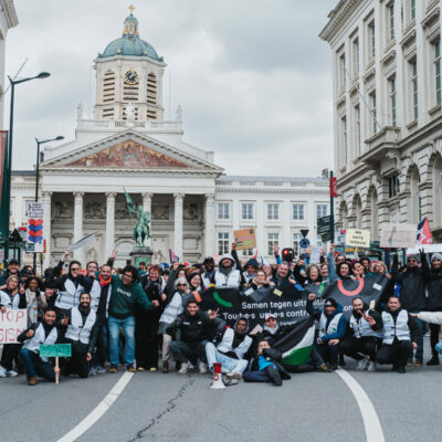 Foto van SAAMO-medewerkers tijdens betoging tegen racisme in maart 2024.