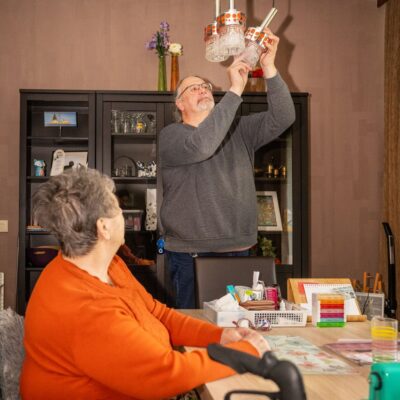 Reportage van De Standaard over project de Wijkfabriek: “Plots ben je niet meer onzichtbaar”