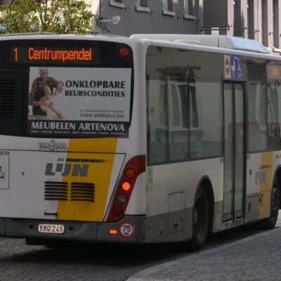 Een bus van De Lijn
