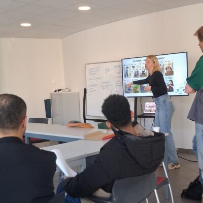 Van digitale paniek naar een structurele opleiding